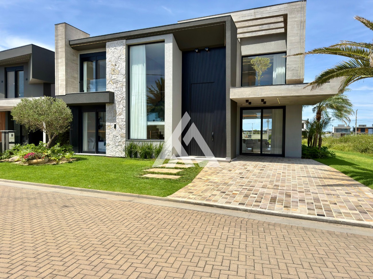 Imagem do imóvel Sobrado 5 dormitórios, Amare Home Resort em Xangri-lá referência 33