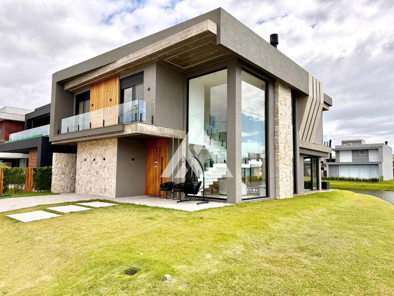 Imagem do imóvel Sobrado 6 dormitórios, Sunset em Xangri-lá referência 35