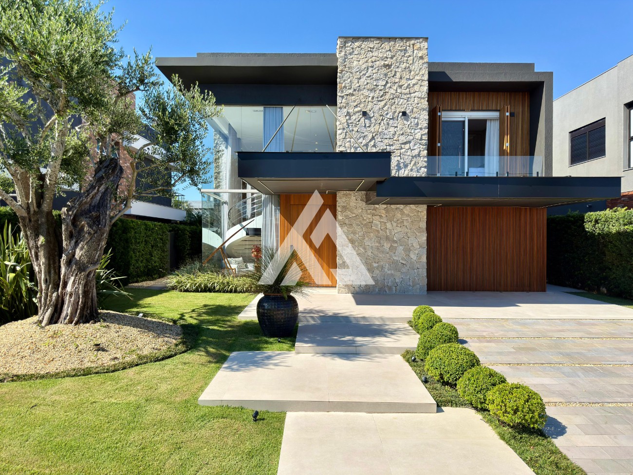 Imagem do imóvel Sobrado 5 dormitórios, Malibu Beach em Xangri-lá referência 36