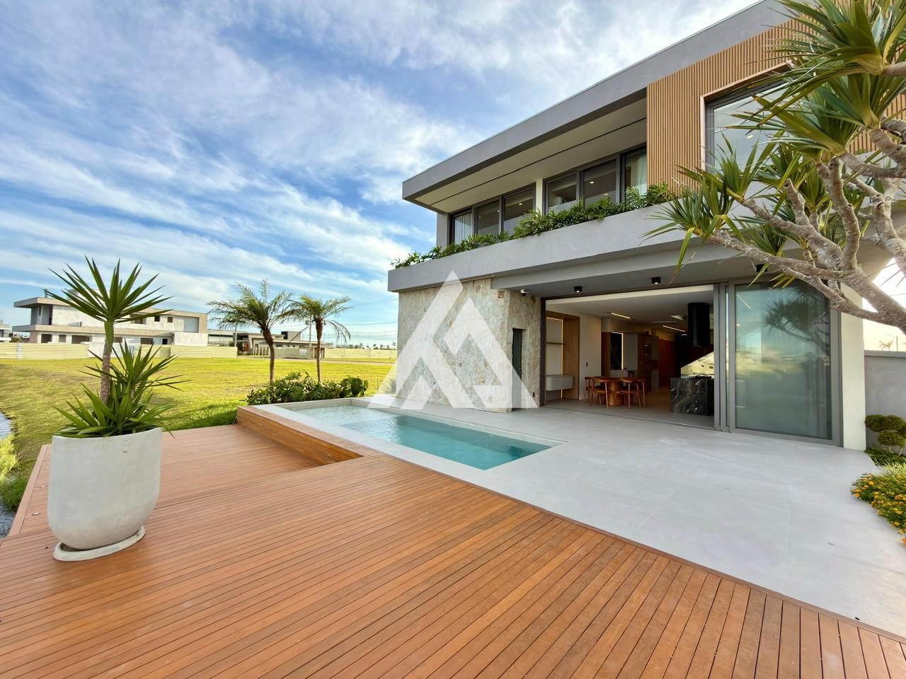 Imagem do imóvel Sobrado 5 dormitórios, Amare Home Resort em Xangri-lá referência 47